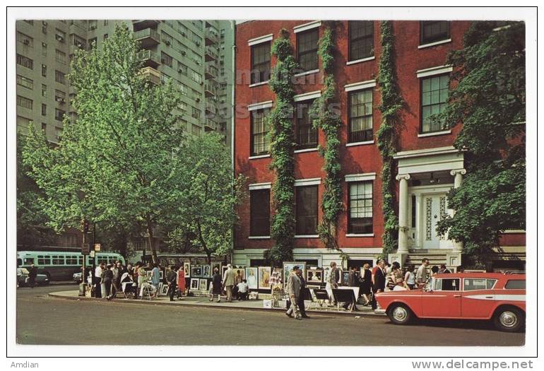 GREENWICH VILLAGE NY -STREET SCENE 1964 - ART EXHIBITION - NEW YORK Vintage Postcard  [c3267] - Sonstige & Ohne Zuordnung