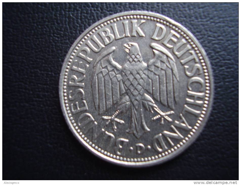 GERMANY 1962 DEUTSCHE MARK MINTMARK D USED COIN. - 1 Mark