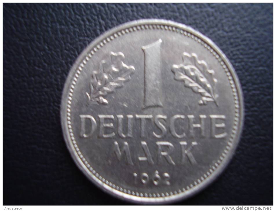 GERMANY 1962 DEUTSCHE MARK MINTMARK D USED COIN. - 1 Mark