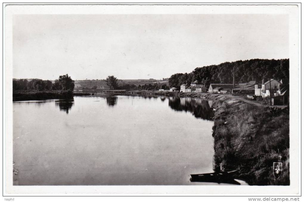 CPSM - PF - Decize (Nièvre) Bords De Loire - Decize