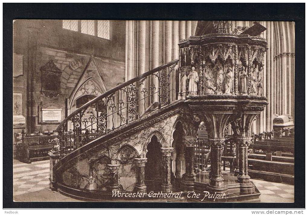RB 880 - Early Postcard - The Carved Pulpit Worcester Cathedral - Worcestershire - Autres & Non Classés