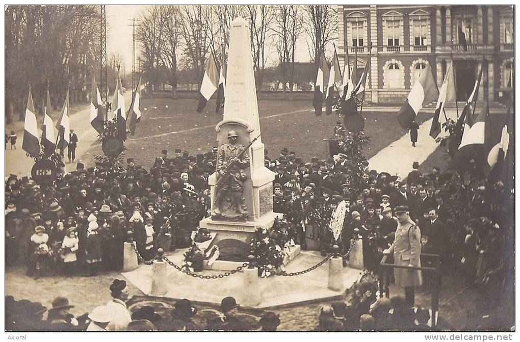 27 BOURGTHEROULDE 1900 ? INAUGURATION MONUMENT 4 01 1871 GROS PLAN ANIME PHOTO CARTE TBE - Bourgtheroulde