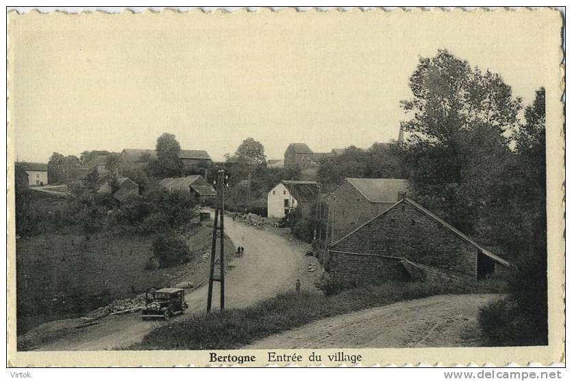 Bertogne :  Entrée De Village - Bertogne