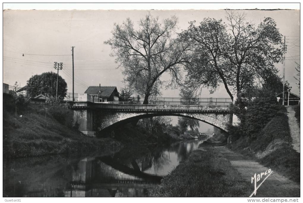 ( CP SM PF 93 )  SEVRAN  /  Le Pont Du Canal  - - Sevran