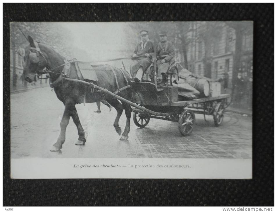 PARIS - LA GREVE DES CHEMINOTS - La Protection Des Camionneurs - Lots, Séries, Collections