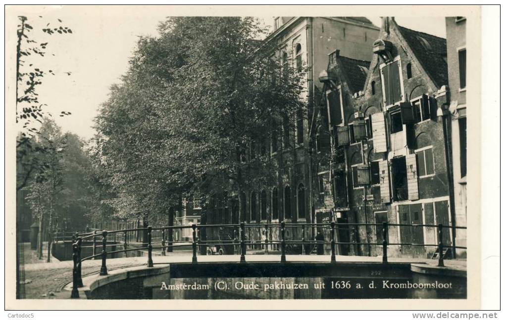 Amsterdam (C) Oude Pakhuizen Uit 1636 A.d. Kromboomsloot  Cpsm Format Cpa - Amsterdam