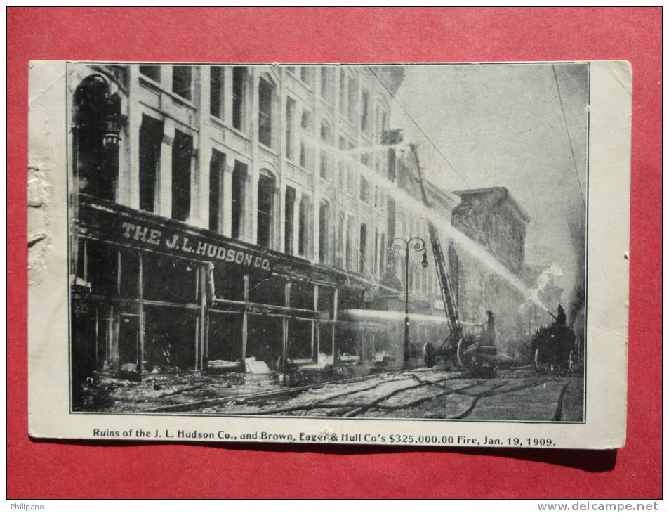 > OH - Ohio > Toledo  Ruins Of J.L. Hudson Co  Fire Jan 19, 1909  1909 Cancel Damage Left Border ---ref 637 - Toledo