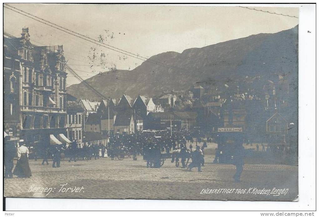 NORVEGE - BERGEN : TORVET - CARTE PHOTO - Norvège