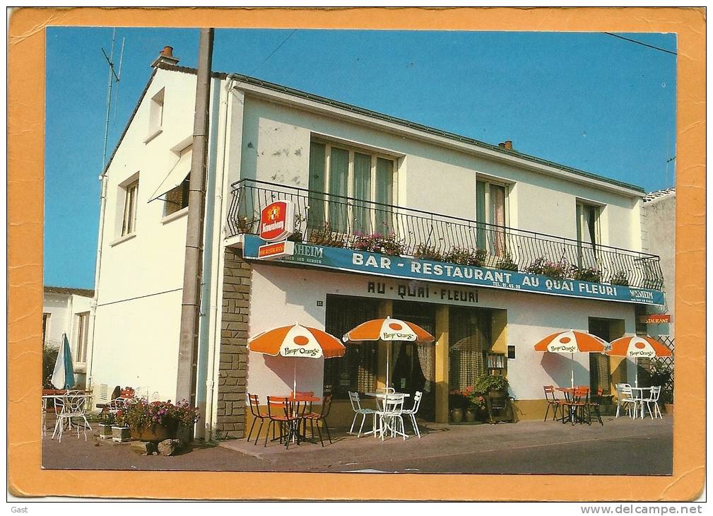 44 BOURGNEUF  EN  RETZ    RESTAURANT  QUAI  FLEURI   FACE  A  LA  GARE  TEL  21 45 20 - Bourgneuf-en-Retz