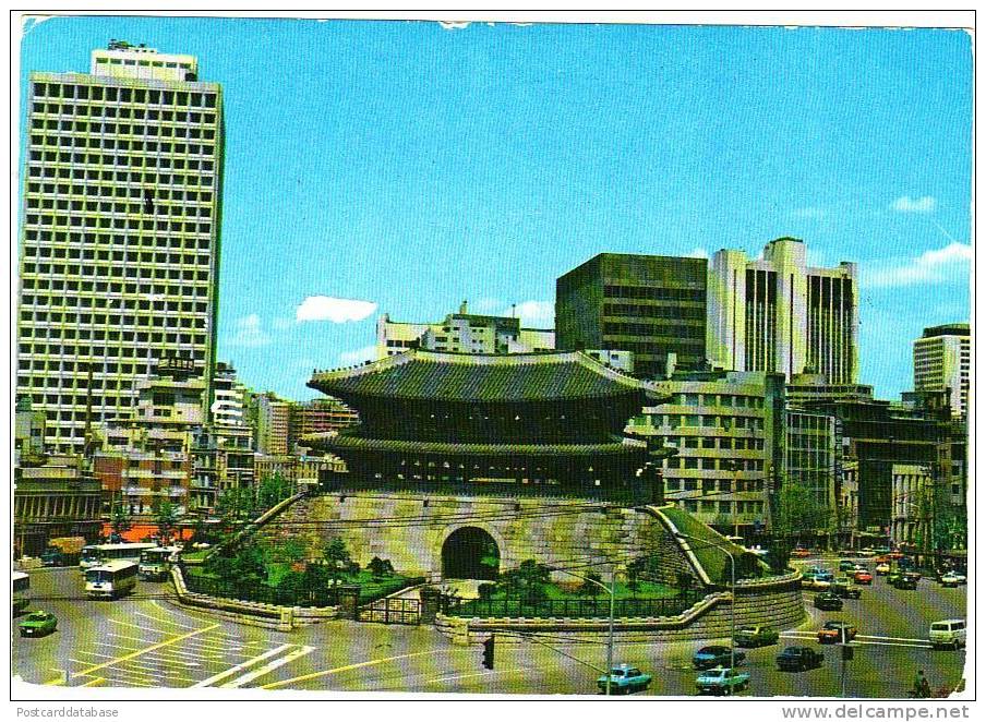 Namdae-mun Gate, Seoul, Korea - & Old Cars, Bus - Korea (Süd)