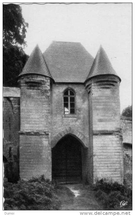 LUCHEUX  Le Chateau  -   La Porte Du Bois - Lucheux