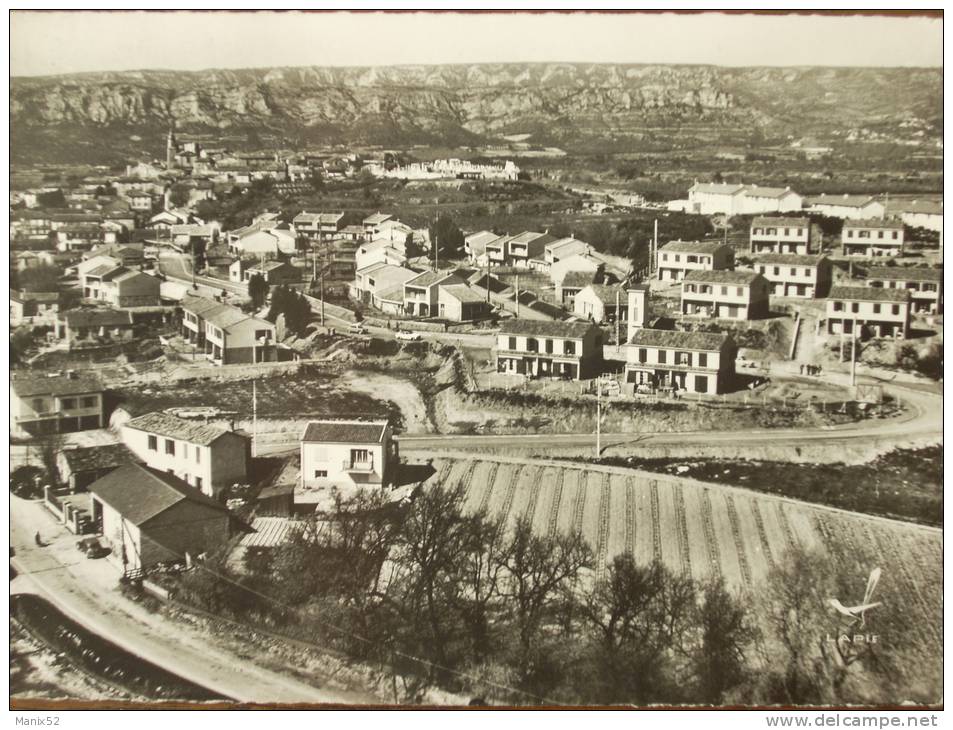 13 - MALLEMORT - Quartier De L'Agache ( Maisons...Vue Aérienne). CPSM RARE - Mallemort