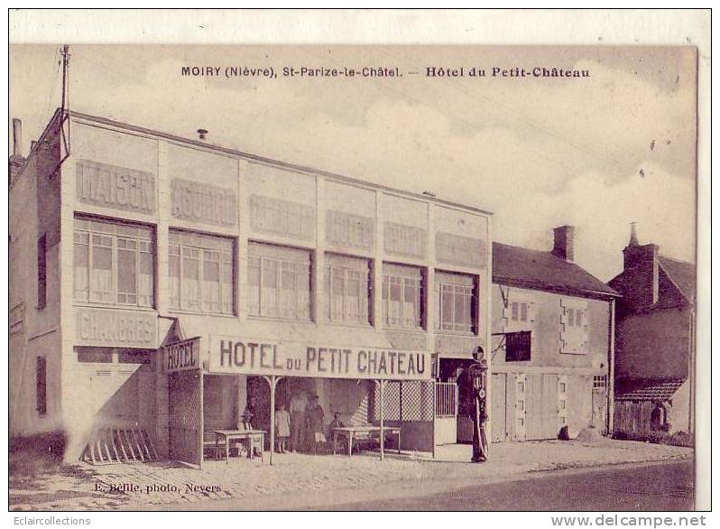 Moiry   St Parize Le Chatel    Hotel Du Petit Chateau - Autres & Non Classés