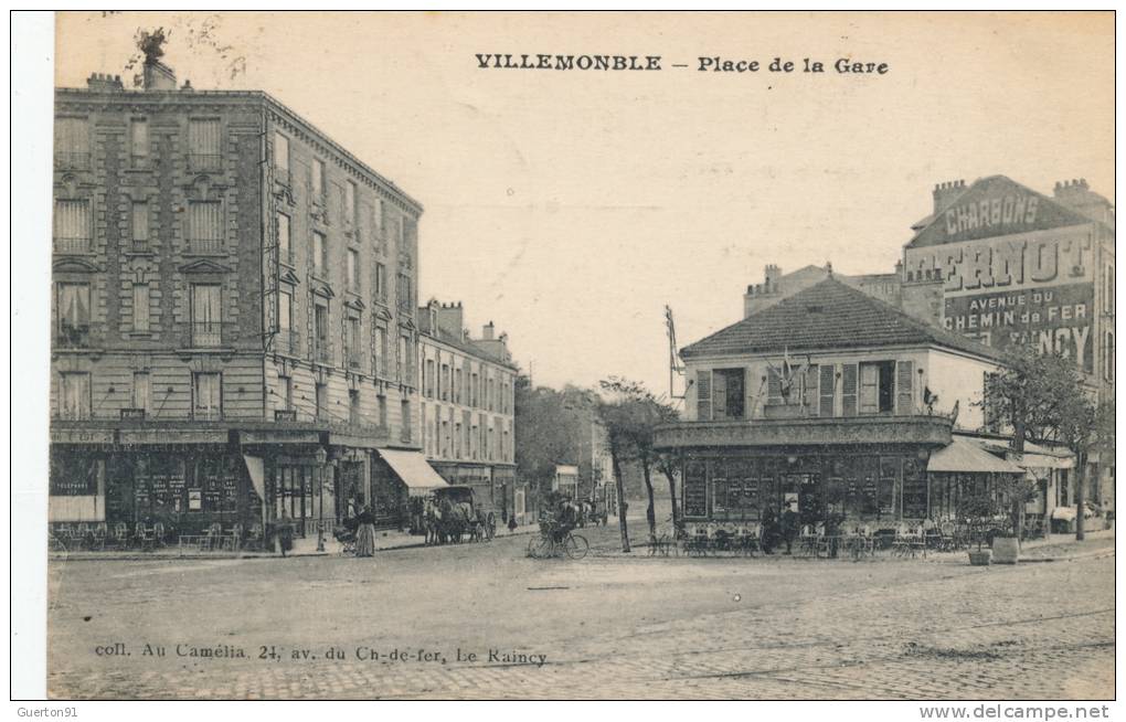 ( CPA 93 )  VILLEMOMBLE  /  Place De La Gare  - - Villemomble