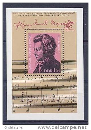 ALLEMAGNE DDR 2572 Wolfgang Amadeus Mozart - 1981-1990