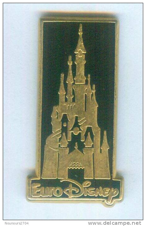 Pin´s EURODISNEY - Le Châteu De La Belle Au Bois Dormand - Fond Noir - Zamac - Arthus Bertrand  - B803 - Disney