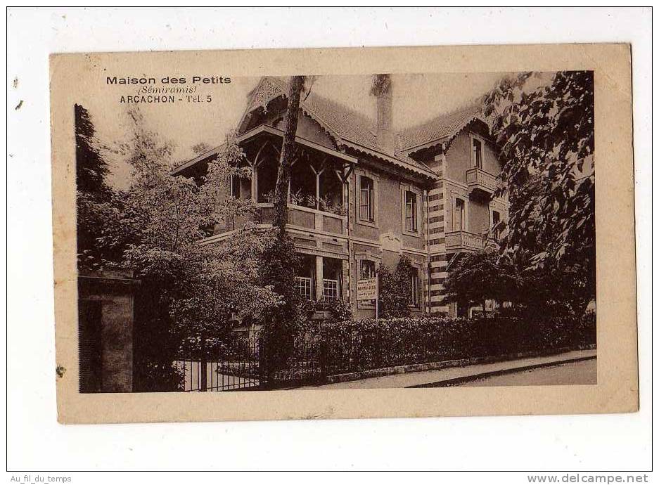 ARCACHON , MAISON DES PETITS - Arcachon