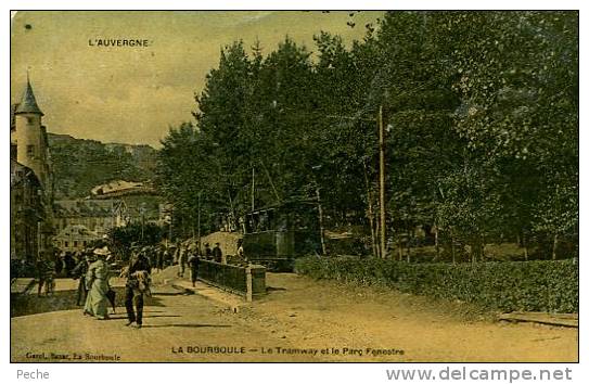 N°22437 -cpa La Bourboule -le Tramway Et Le Parc Fenestre- - Strassenbahnen