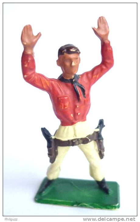 FIGURINE STARLUX COWBOY PRISONNIER MAINS EN L'AIR 126 - à Partir De 1957 Pantalon Jaune - Starlux