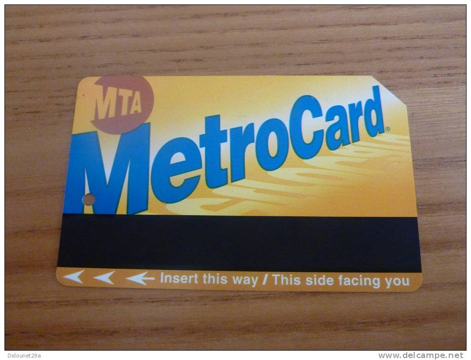 Ticket De Métro - Bus MTA "IF YOU SEE SOMETHING, SAY SOMETHING" New York Etats-Unis USA - World