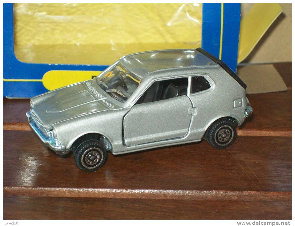 POLISTIL - HONDA  COUPE´ Z (360 )  AVEC SA BOITE  Scala 1/43 - Polistil