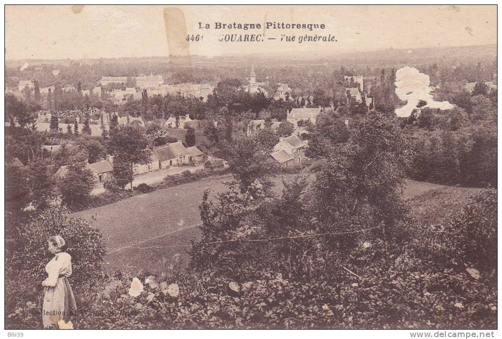 GOUAREC.  _  Vue Generale.  1° Plan Jeune Bretonne Avec Coiffe Et Tablier Blanc. Quelques Manques. - Gouarec