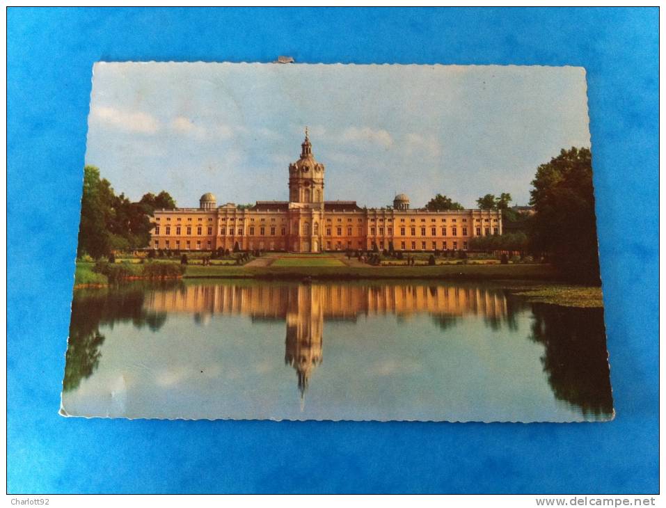 Allemagne  CHARLOTTENBURGER SCHLOSS IN BERLIN GERMANY POSTCARD - Charlottenburg