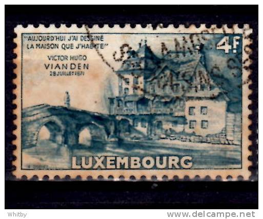 Luxenbourg 1953 4f  Vianden  Issue #294 - Used Stamps
