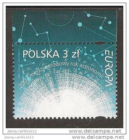 POLOGNE - EUROPE 2009 - THEME "ASTRONOMIE " - SERIE 1 V. DENTELÉ  (PERFORATED) - 2009