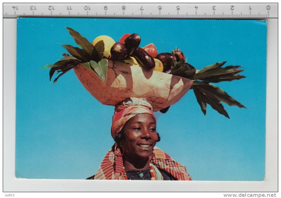 Vegetable And Fruit Vendor, Port-au Prince, Haiti - Haiti