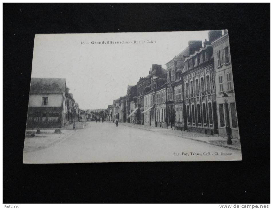 Grandvilliers : Rue De Calais. - Grandvilliers