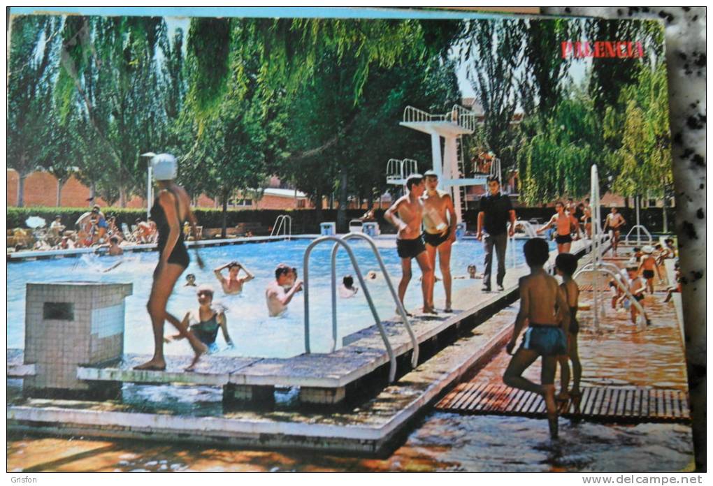 Palencia Magullada Piscina Niños Un Peu Abime - Palencia