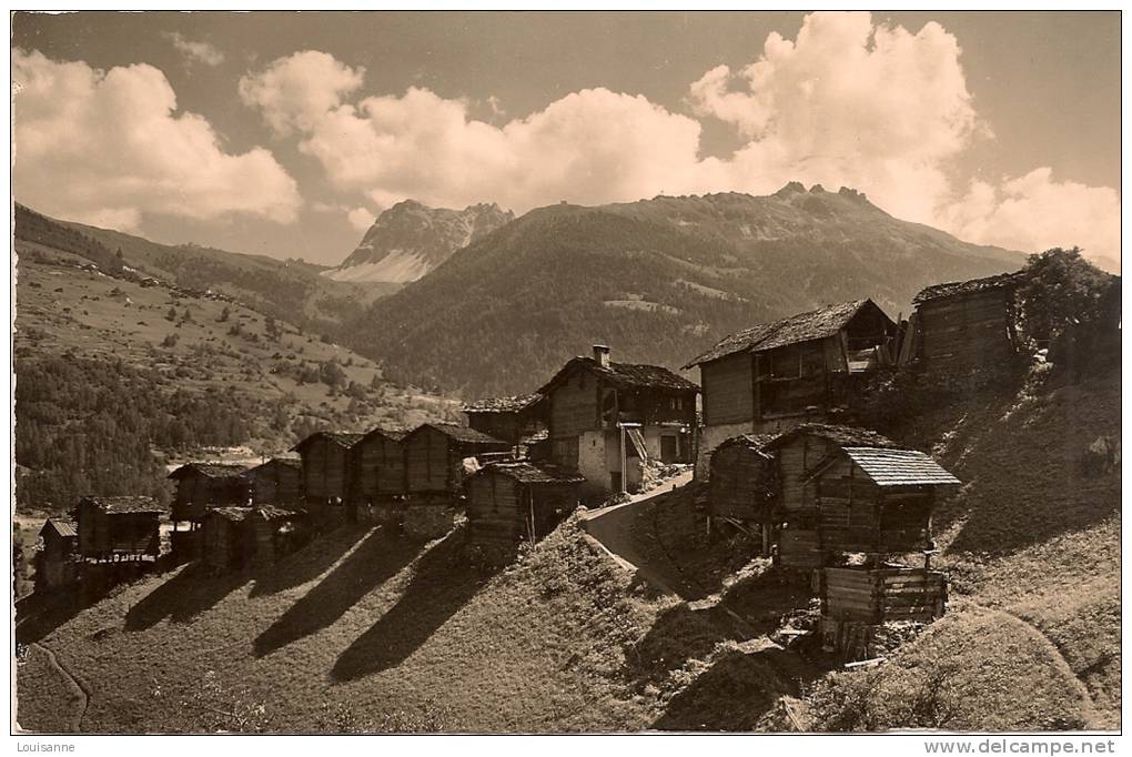 12 / 8 / 388 - PINSEC - VAL D'ANNIVIERS  - LE VILLAGE - CPSM - Anniviers