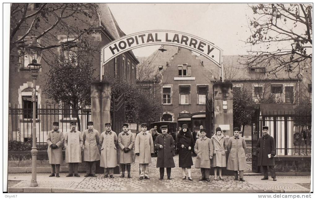 Carte Postale Photo Militaire Français En Allemagne -Hôpital Militaire LARREY à KOBLENZ -2 Scans - Koblenz