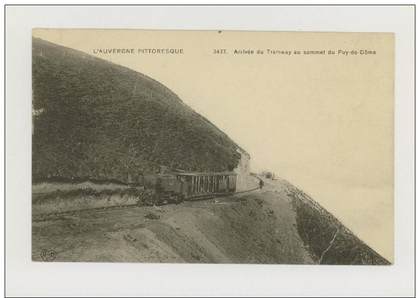 L'AUVERGNE PITTORESQUE : Arrivée Du Tramway Au Sommet Du Puy-de-Dôme *f2820 - Autres & Non Classés