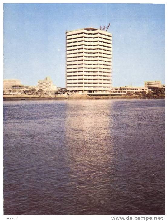 (101) Pakistan - Karachi Shipping Building - Pakistán