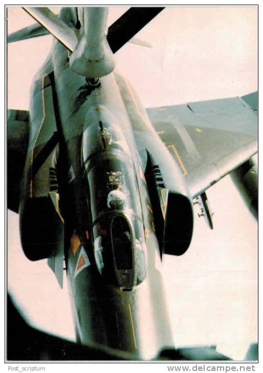 Thème - Transport - Avion -  Luftbetankung Einer F-4 Phantom Der Luftwaffe - Ravitaillement En Vol - 1946-....: Moderne