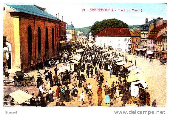 CPA SARREBOURG MOSELLE Place Du Marché Animation  1930  2 Ieme Choix - Sarrebourg