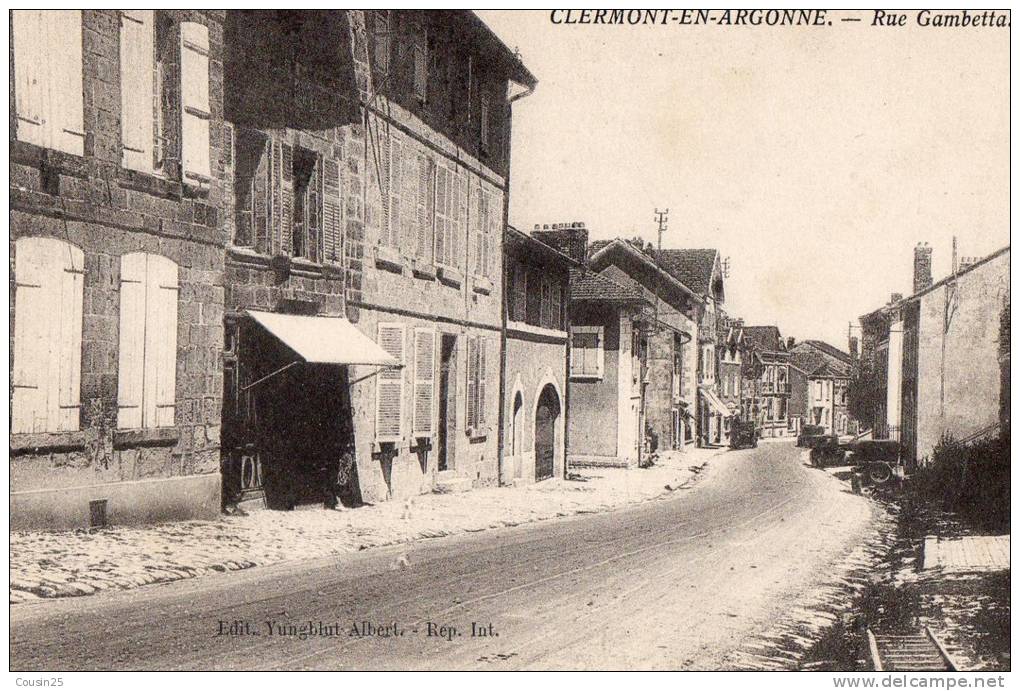 55 CLERMONT EN ARGONNE - Rue Gambetta - Clermont En Argonne