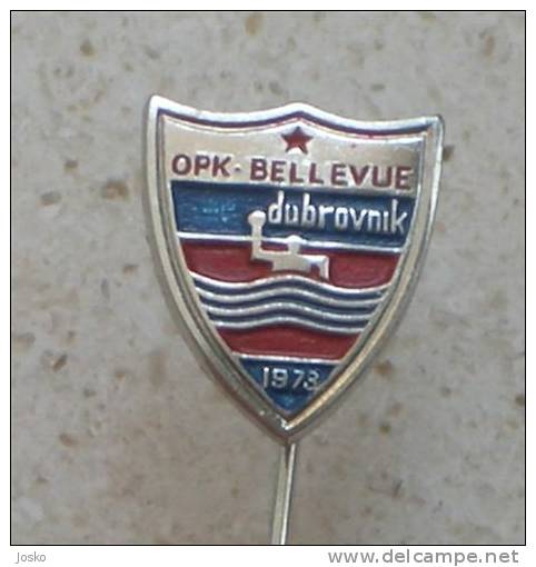 WASSERBALL CLUB  Bellevue Dubrovnik ( Kroatien  ) Pin Badge Waterpolo Water Polo Pallanuoto Polo Acuatico - Wasserball