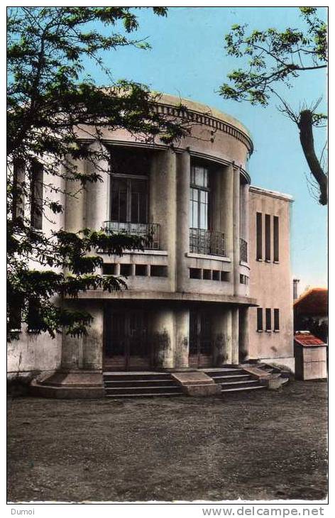 TEBESSA  (Algérie)  -  Salle Des Fêtes. Cinéma. Casino. - Tebessa