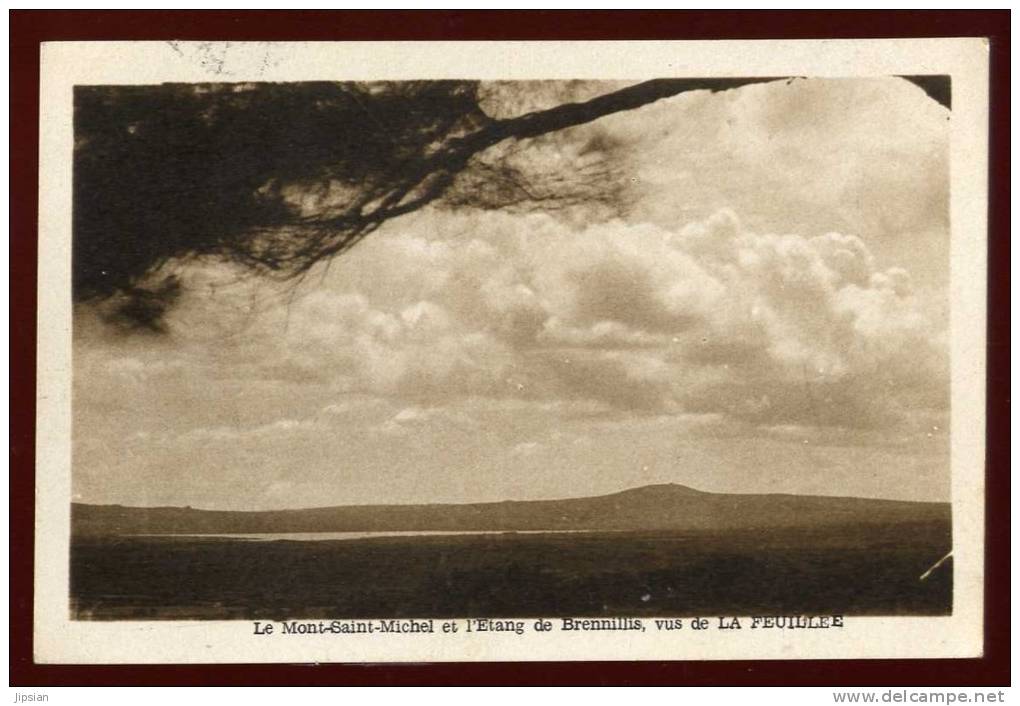 Cpa Du 29 Le Mont Saint Michel Et L' étang De Brennilis Vue De La Feuillée   PLOZ10 - Châteauneuf-du-Faou