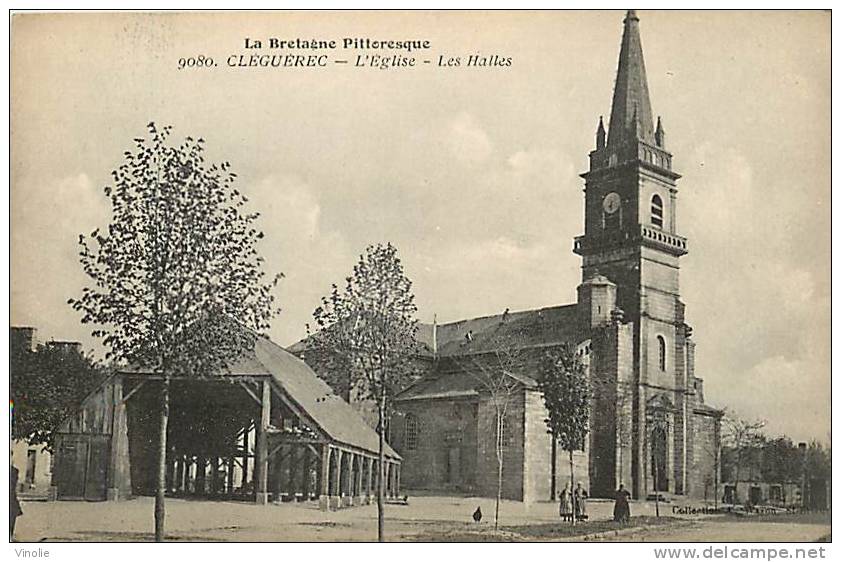 Morbihan : Réf : M -12-0212  :  Gléguérec Les Halles En Bois - Cleguerec