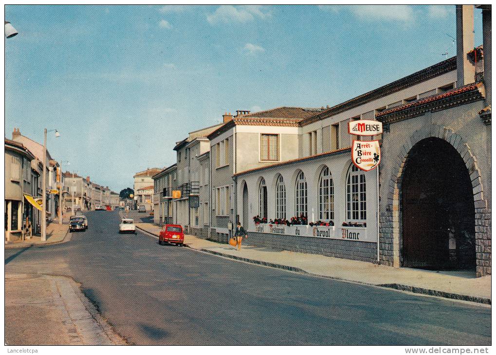 79 - CERIZAY / RUE PRINCIPALE - HOTEL DU CHEVAL BLANC - Cerizay