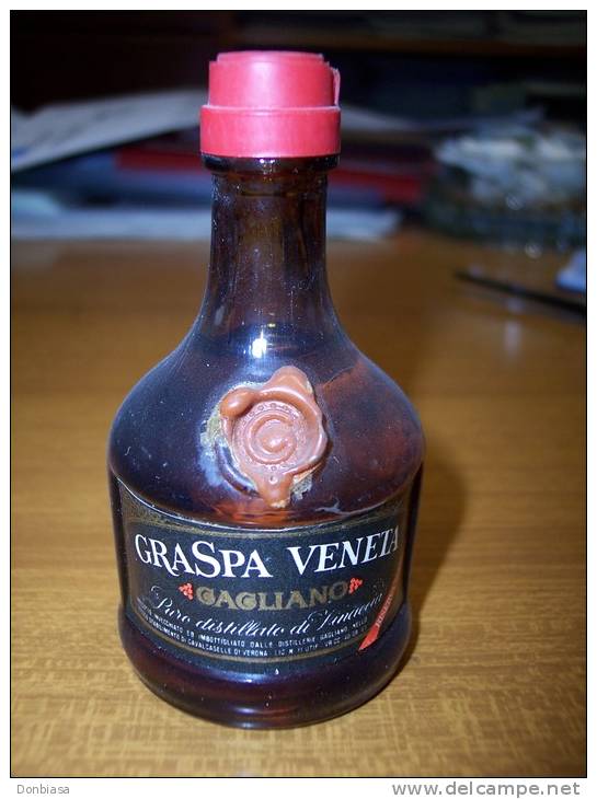 Graspa Veneta Puro Distillato Di Vinaccia: Bottiglia Mignon Tappo Plastica. Distillerie Gagliano Cavalcaselle Verona - Alcoolici