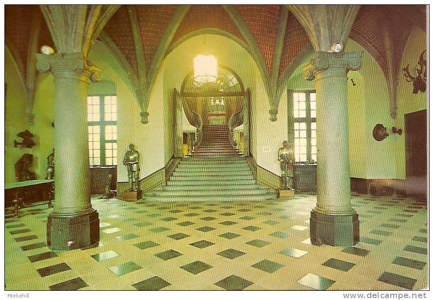 LE ROEULX-CHATEAU DES PRINCES DE CROY-GRAND HALL D'ENTREE - Le Roeulx