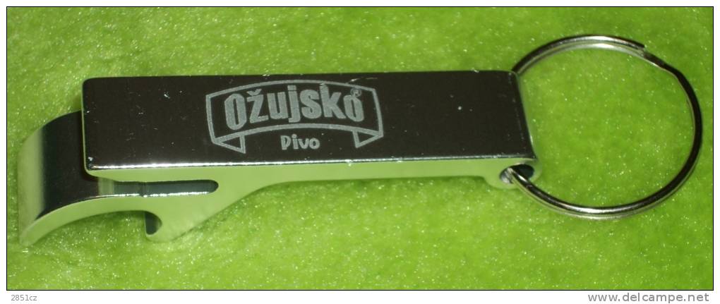 Bottle Opener / Keychain - Ožujsko Pivo (Ozujsko Beer), Croatia - Tire-Bouchons/Décapsuleurs