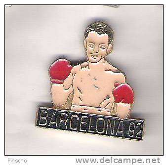 Pin's BOXEUR BARCELONA 92 - Boxeo