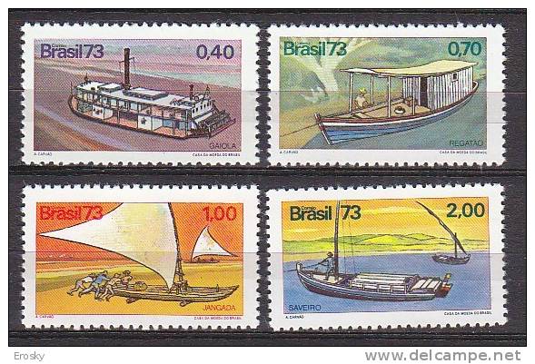 F0027 - BRAZIL Yv N°1079/82 ** FOLKLORE COSTUMES ARTISANAT - Unused Stamps