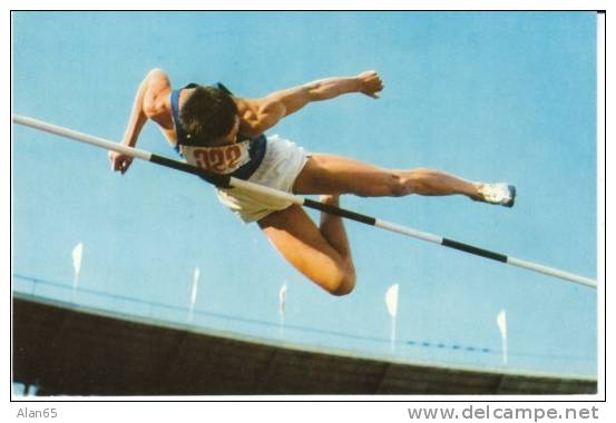 High Jump Track And Field, Chinese Athlete C1960s/70s Vintage Postcard - Leichtathletik